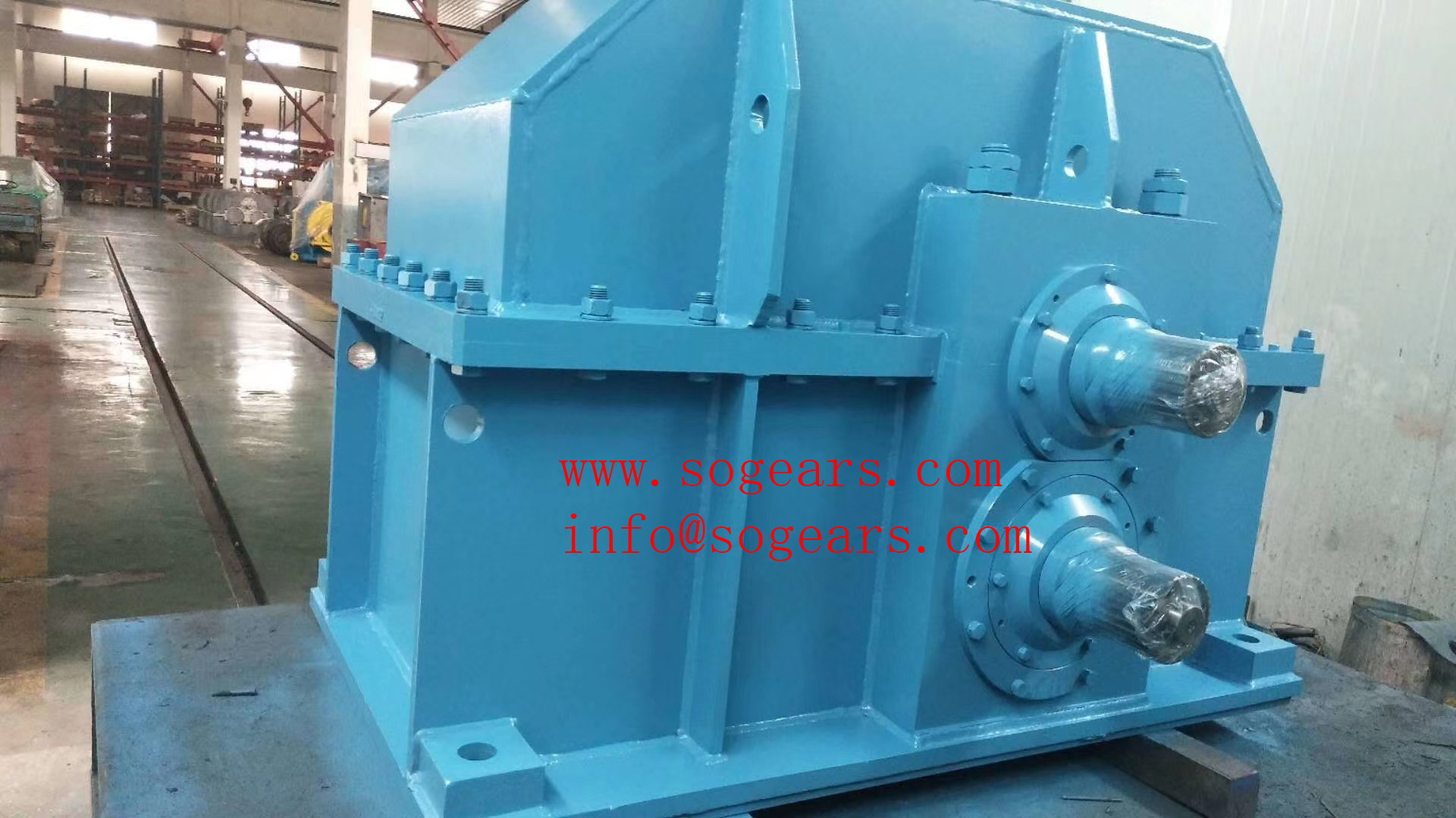 Industrial gearbox specification